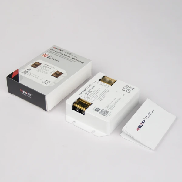 Mi-Light PLCW1 PLC Lighting Master (WiFi+2.4G) | products/4985-mi-light-plcw1-plc-lighting-master-wifi24g-3.webp