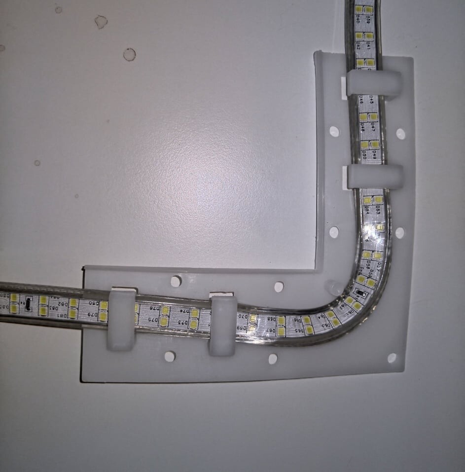 Corner fixture - Image 3