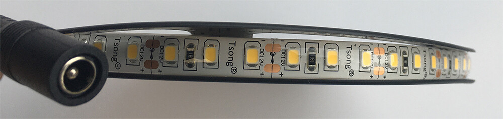 Led strip light 120LEDS 12V 3000K 9,6W/m IP65 DC-plug - Image 2