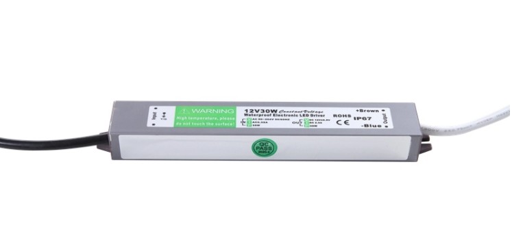 Virtalähde 12V, 30W, IP67
