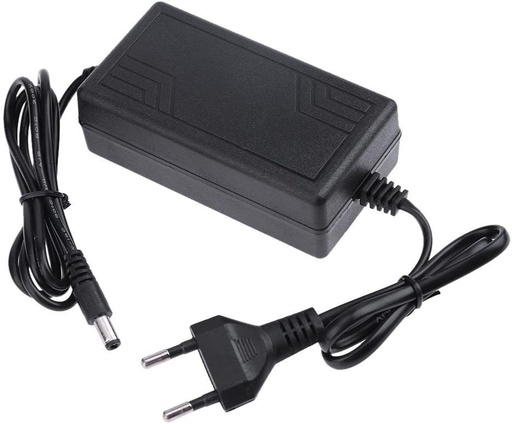 [033920] Virtalähde 12V 24W